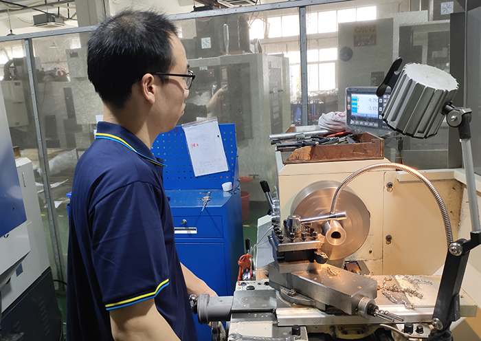 常用机械加工步骤：造作业精准出产的主题支持